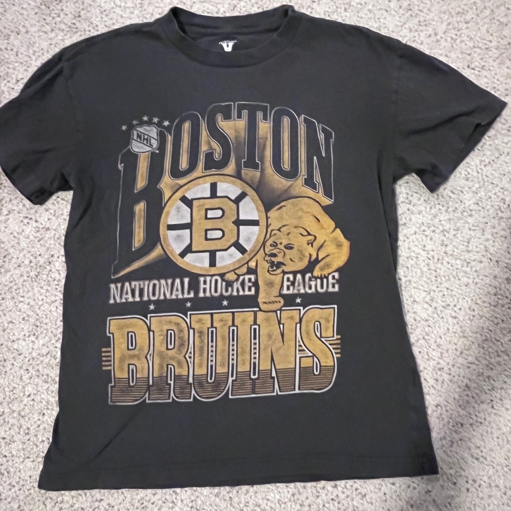 Boston Bruins NHL Graphic Tee
